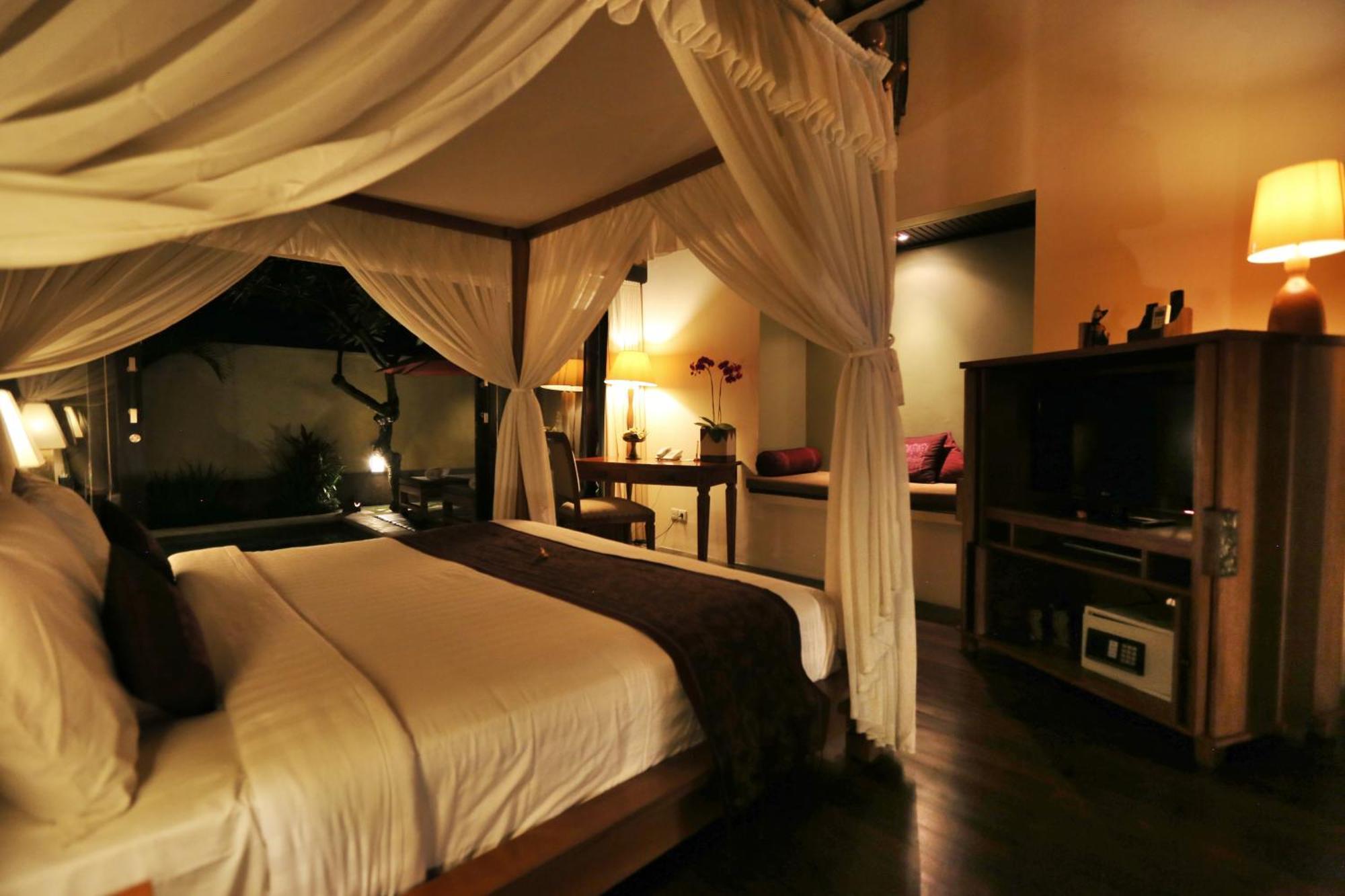The Sanyas Suite Bali Семиньяк Номер фото