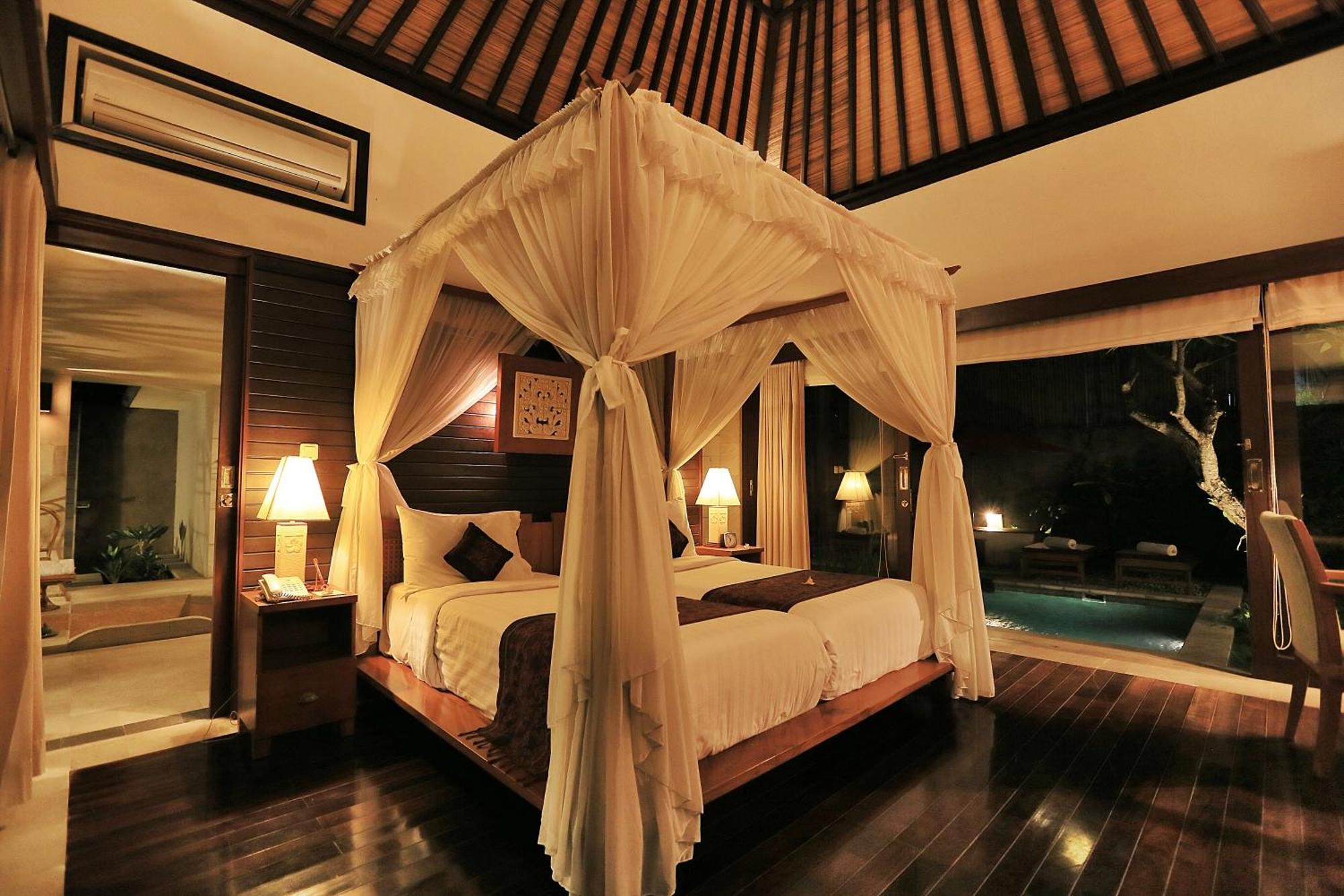 The Sanyas Suite Bali Семиньяк Номер фото