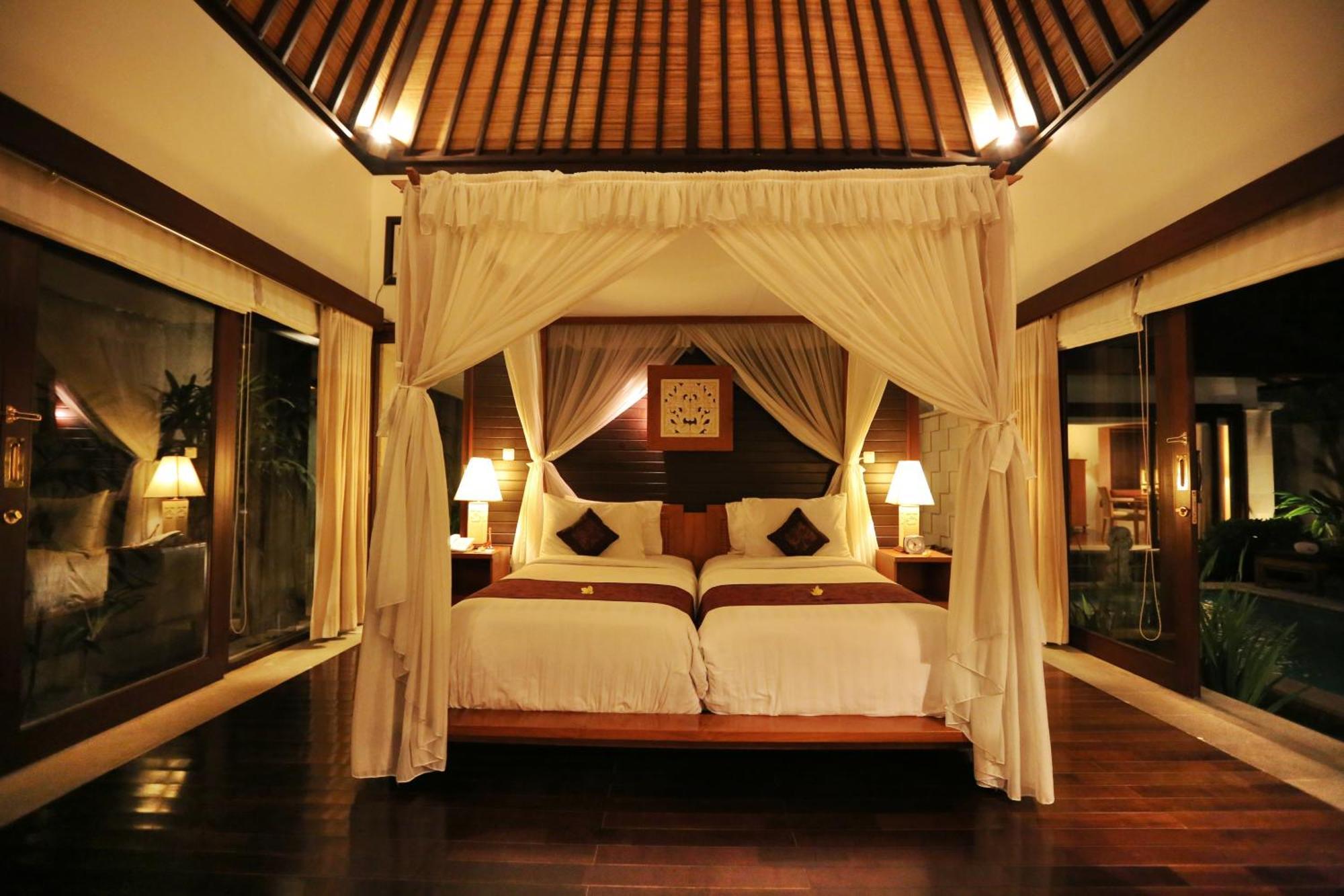 The Sanyas Suite Bali Семиньяк Номер фото