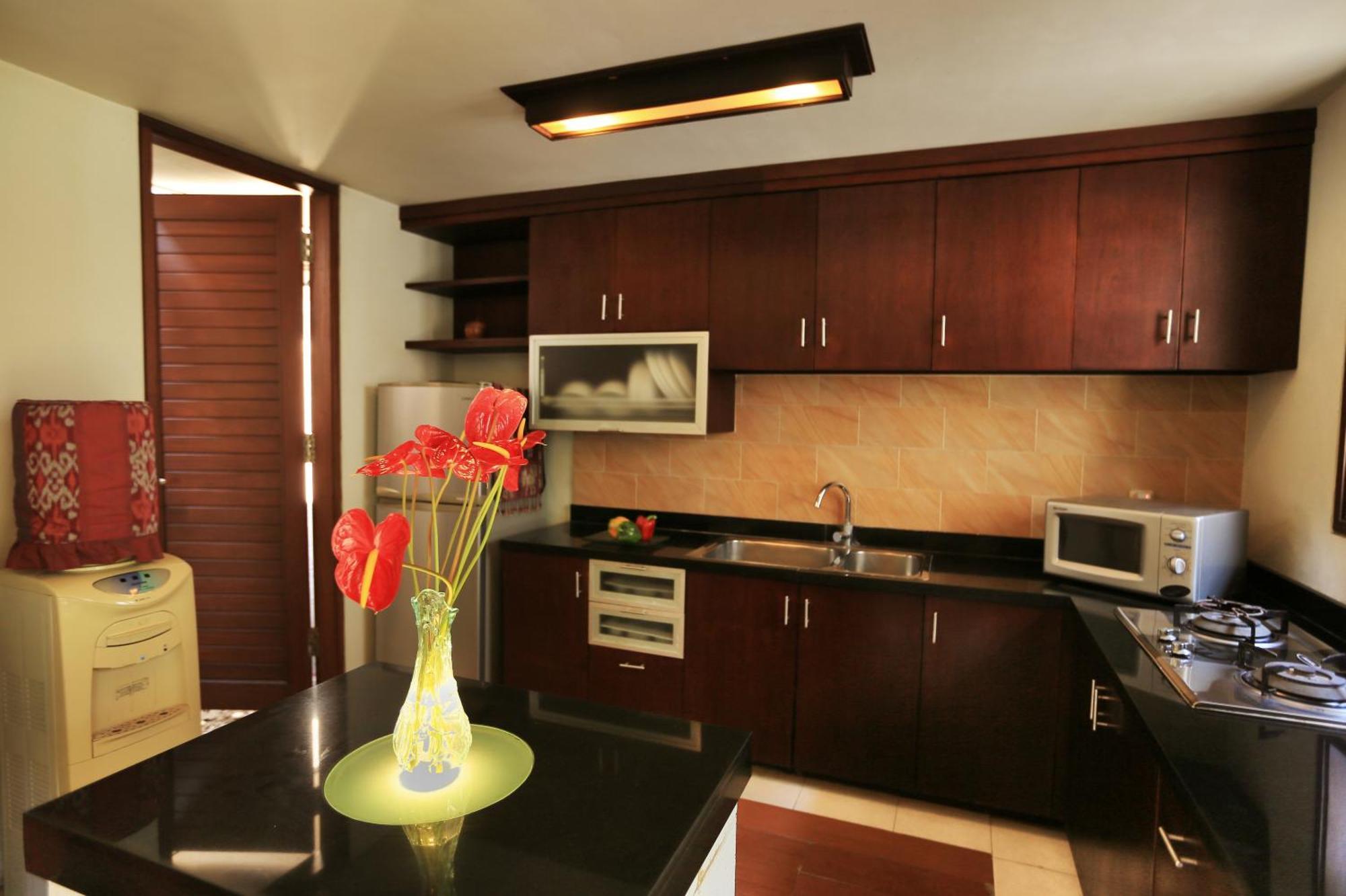 The Sanyas Suite Bali Семиньяк Номер фото